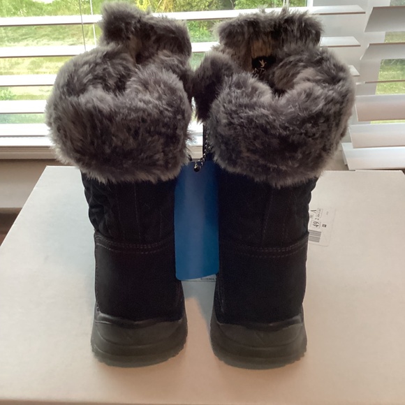 Santana Canada Leather & Wool Blend Mid Winter Boot (Women) 10M - Picture 10 of 13